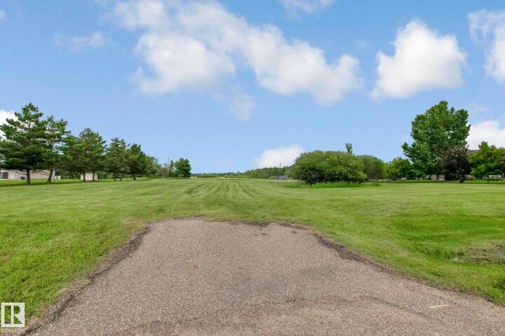 46511 Twp Rd 611 — photo 1