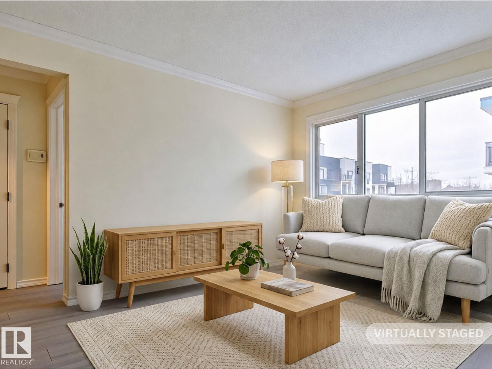 Property Photo: 10160 83 Avenue NW 306 AB T6E 2C4