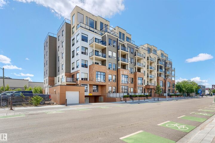 Property Photo:  11425 105 Avenue NW 510  AB T5H 0C5 