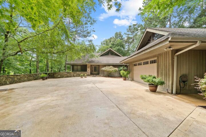 Property Photo: 1031 Old Still Road GA 30642