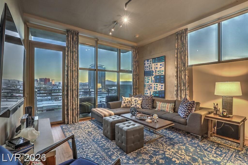 Property Photo: 353 East Bonneville Avenue 1002 NV 89101
