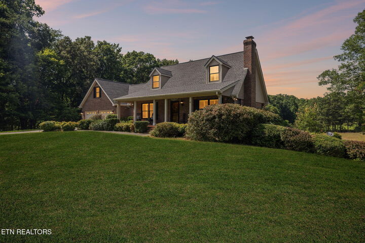 Property Photo: 302 County Road 707 TN 37303