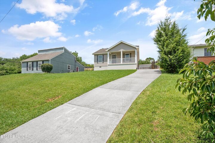 Property Photo:  4516 Pleasant Ridge Rd  TN 37912 
