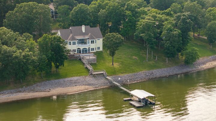 Property Photo:  129 Wayne Circle  KY 42076 