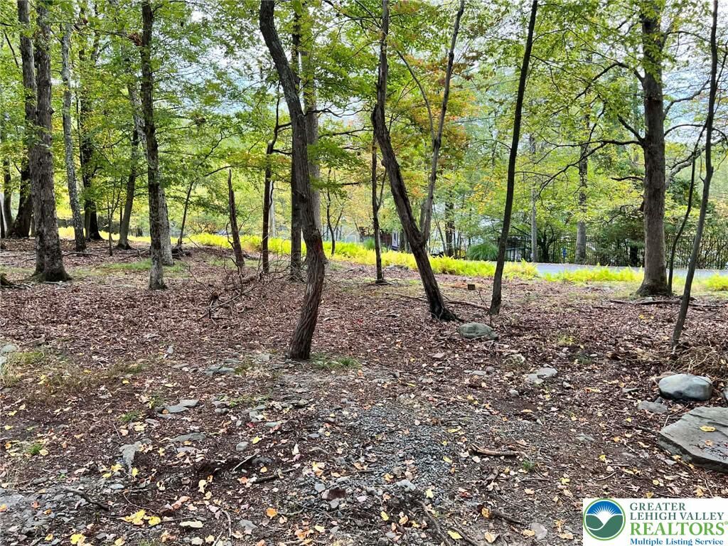 Property Photo:  127 Edgewater Drive Lot 11 Abcd  PA 18328 
