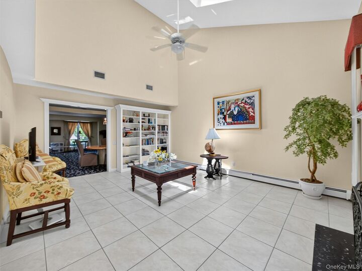 Property Photo:  20 Fox Court  NY 10901 