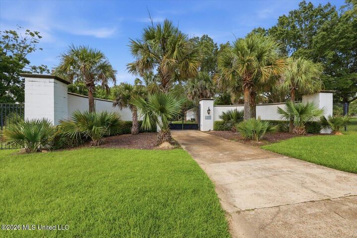 Property Photo: 374 Saint Augustine Drive MS 39110