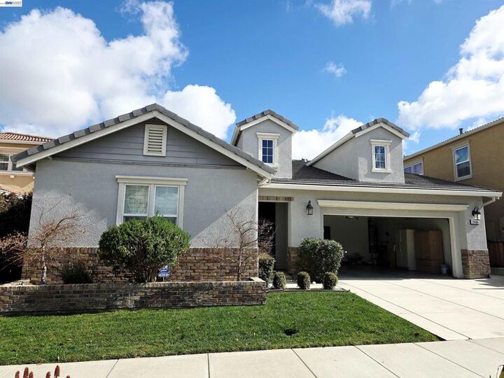 Property Photo:  2488 Remy Cantos Drive  CA 95376-8207 
