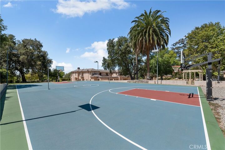 Property Photo: 1433 Royal Oaks CA 91008