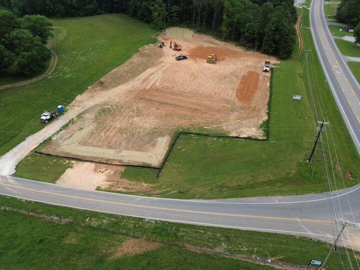 Property Photo: 3005 Highway 46 S TN 37055