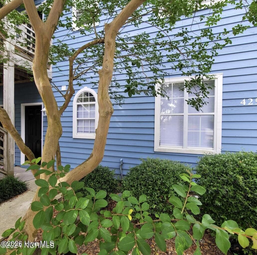 Property Photo:  4250 Wilshire Boulevard 104-A  NC 28403 