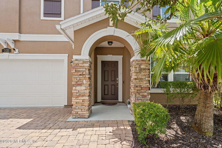 Property Photo: 7155 Claremont Creek Drive FL 32222