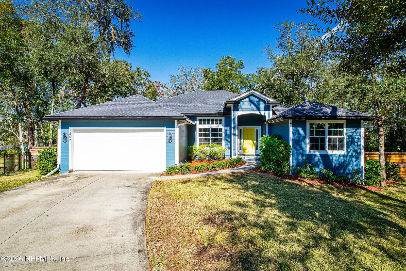 Property Photo: 7502 Ortega Bluff Parkway FL 32244
