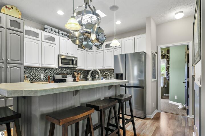 Property Photo:  21233 Forest Trail  MI 49307 