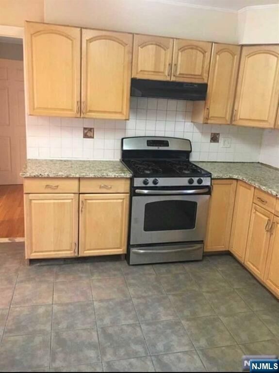 Property Photo: 118 Fairfield Drive NJ 07652
