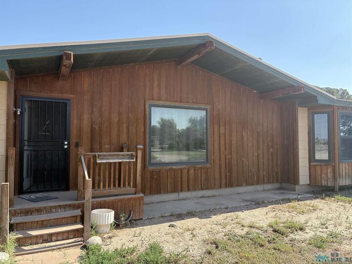 Property Photo: 1108 W Fairground Road NM 88210