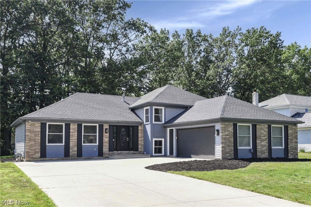 Property Photo:  1738 Coes Post Run  OH 44145 