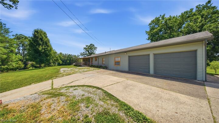 Property Photo: 89 Dagg Road WV 26101