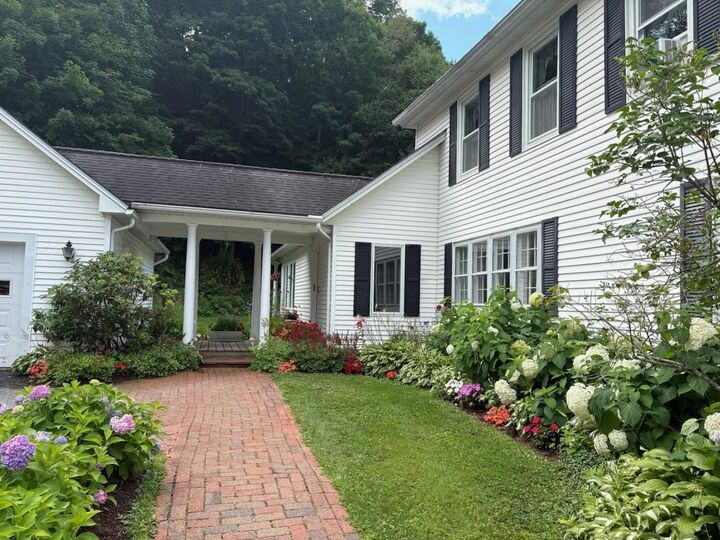 Property Photo:  96 Sunset Street  VT 05672 