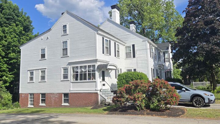 Property Photo: 102 N State Street NH 03301