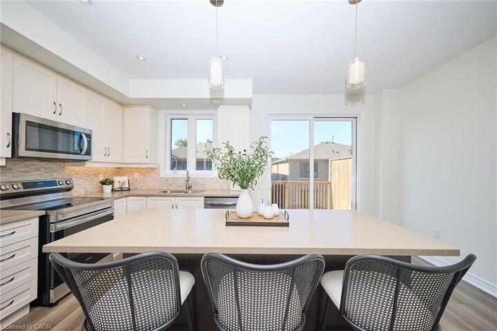 Property Photo: 288 Glover Road 54 ON L8W 5H6