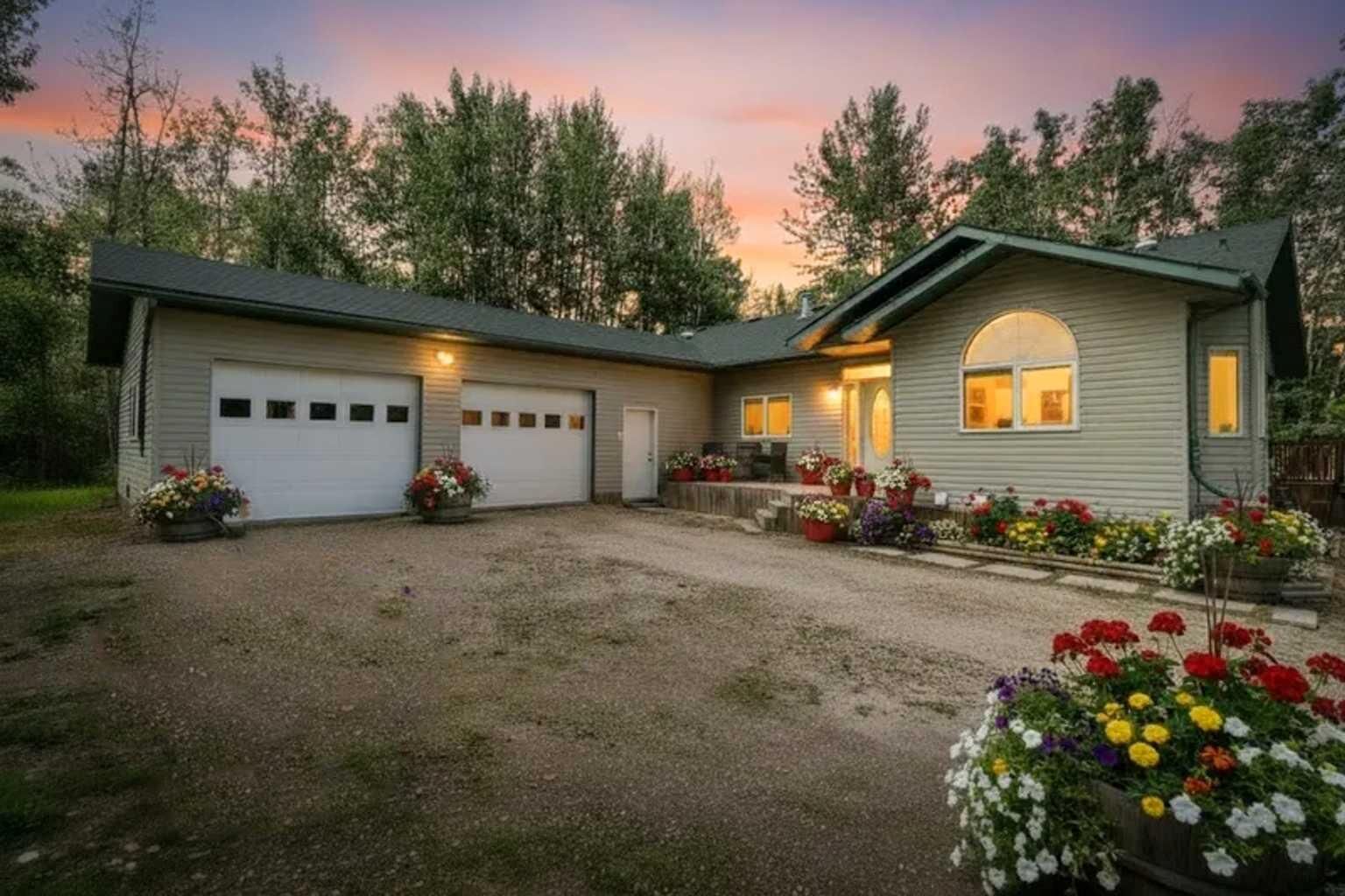 Property Photo: 393320 261 Range AB T0M 0J0
