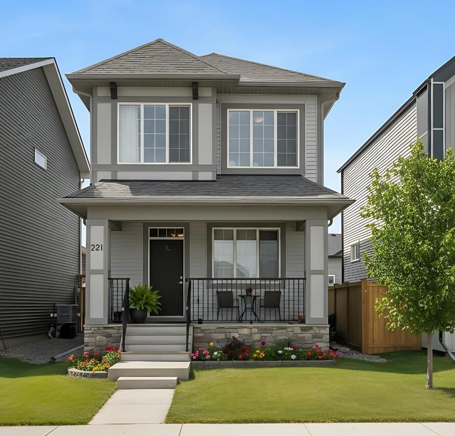 Property Photo: 221 Ellen Way AB T0M 0S0