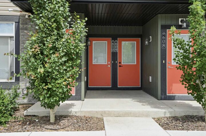 Property Photo:  10060 46 Street NE 610  AB T3J 2H8 