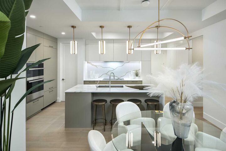 Property Photo: 4185 Norford Avenue NW 205 AB T3B 6V2