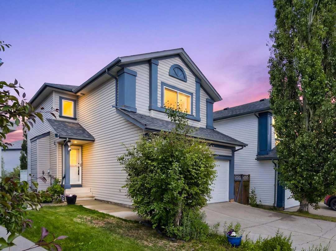 Property Photo: 125 Coverton Circle NE AB T3K 4R7