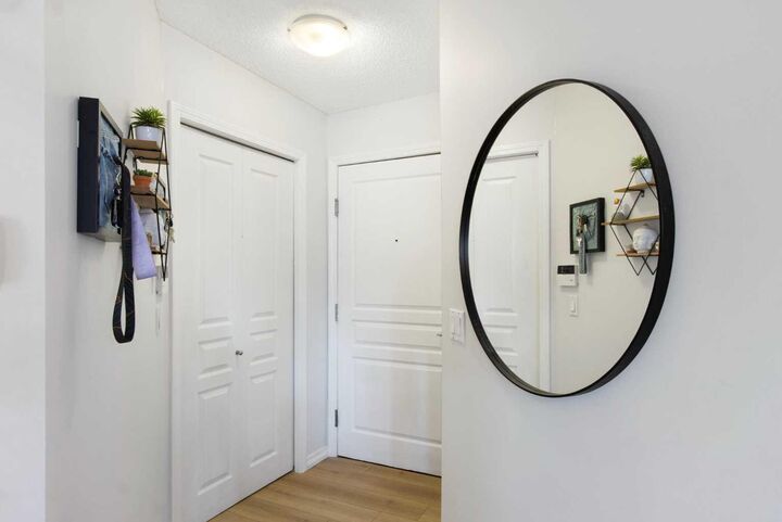 Property Photo:  22 Richard Place SW 140  AB T3E 7N6 