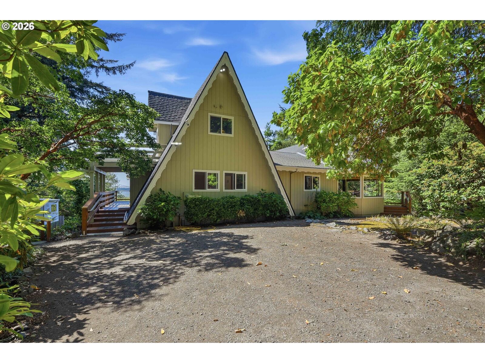 Property Photo:  65578 E Bay Rd  OR 97459 