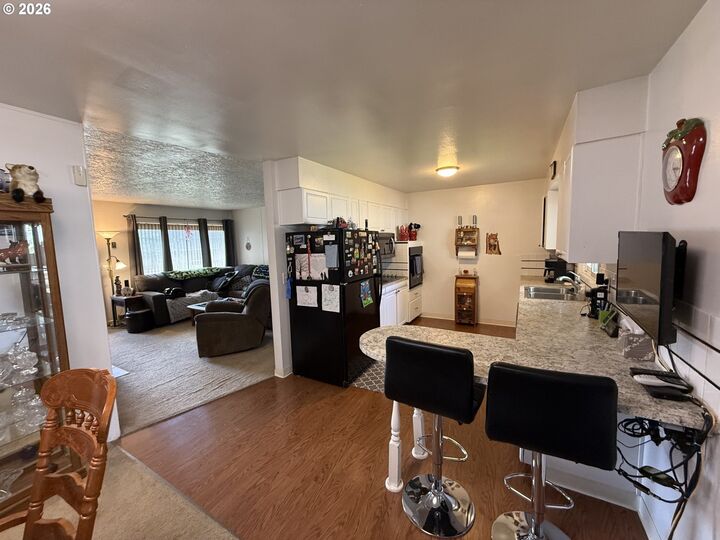 Property Photo:  8605 NW 9th Ave  WA 98665 