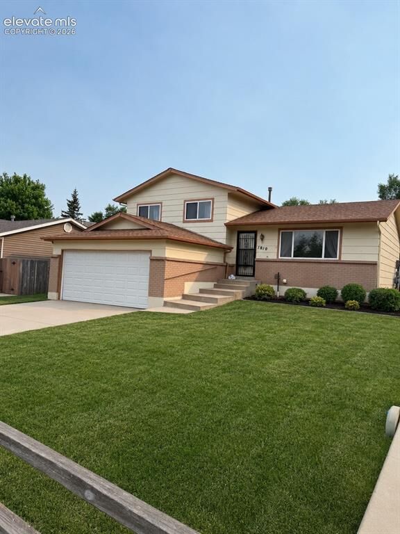 Property Photo:  1810 Winnebago Road  CO 80915 