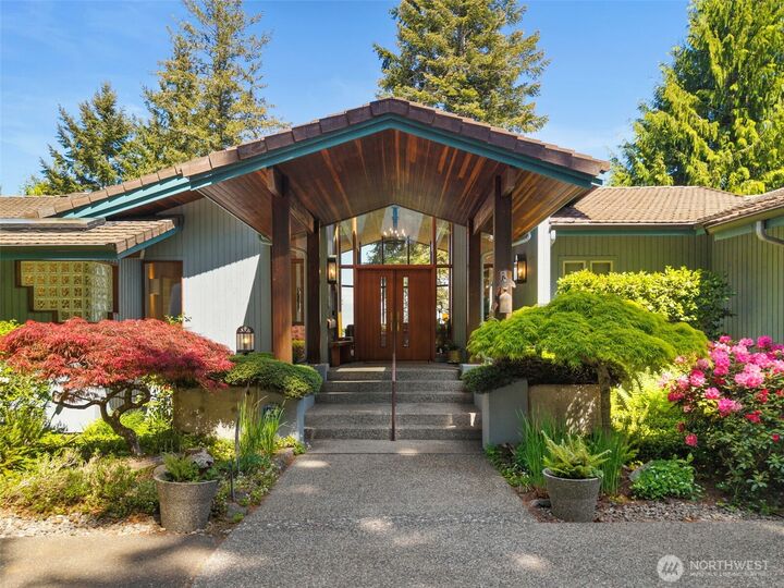 Property Photo:  43  Nantucket Place  WA 98368 