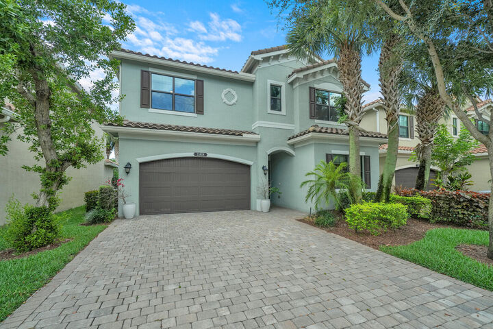 Property Photo: 13808 Imperial Topaz Trail FL 33446