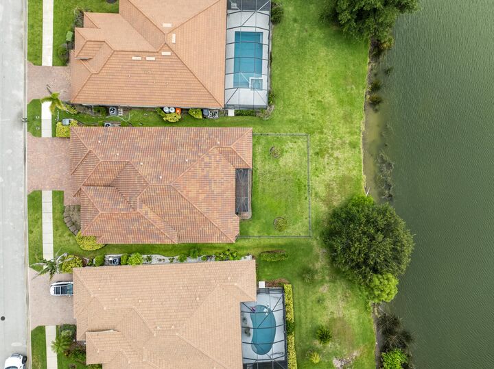 Property Photo:  1774 Belmont Circle SW  FL 32968 