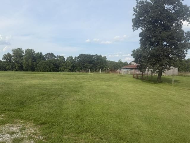 Property Photo:  398 Jim Weaver Road  KY 40419 