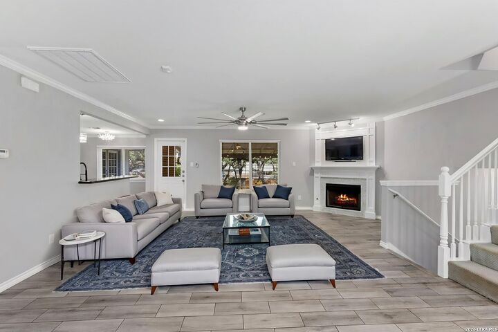 Property Photo: 2005 Crooked Creek St TX 78232