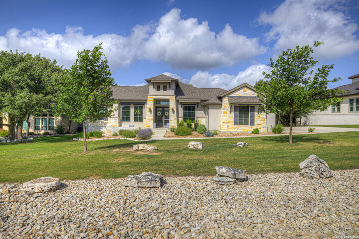 Property Photo: 1150 Diretto Dr TX 78132