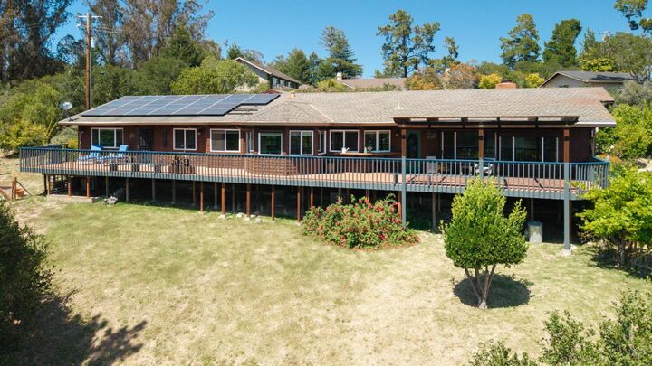 Property Photo: 257 Oak Hill CA 95076