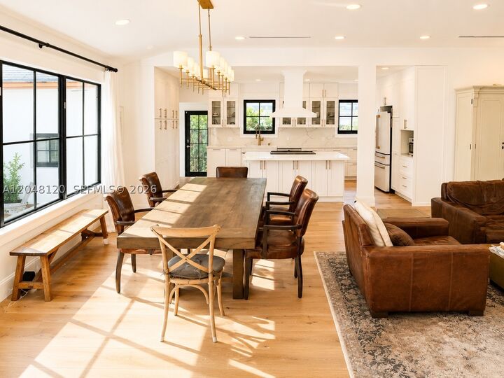 Property Photo: 4455 N Bay Rd FL 33140