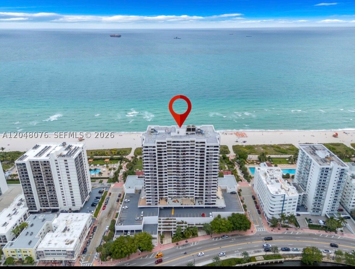 Property Photo: 2555 Collins Ave 1101 FL 33140