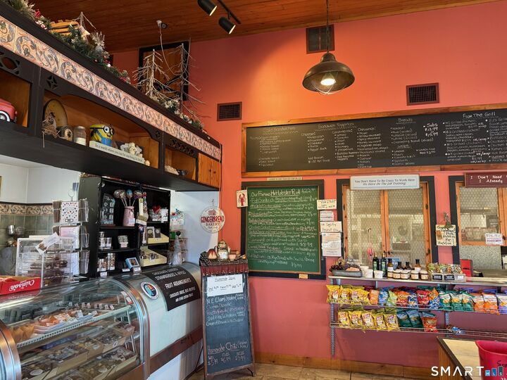 Property Photo:  1320 East Main Street  CT 06450 