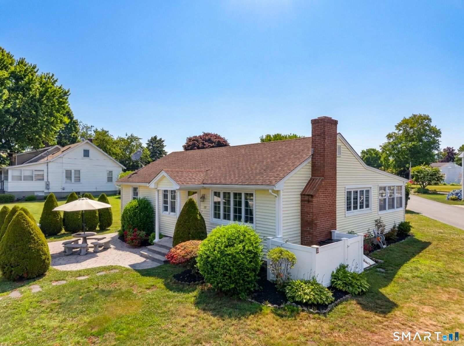 Property Photo:  28 Bellaire Drive  CT 06475 