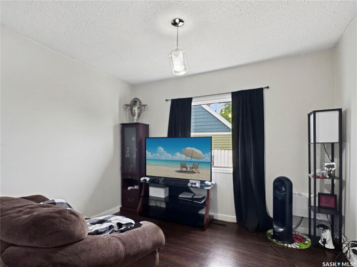 Property Photo: 862 109th Street SK S9A 2C9