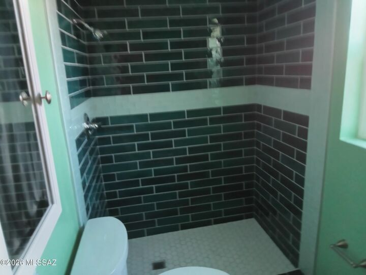Property Photo:  2709 E Grant Road  AZ 85716 