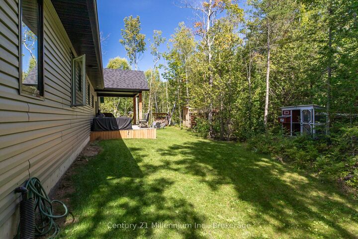 Property Photo: 23 Hemlock Road ON N0H 2T0