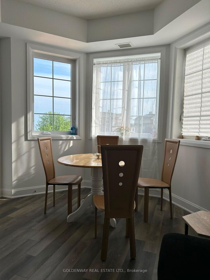 Property Photo: 50 Lakebreeze Drive 307 ON L1B 0V9