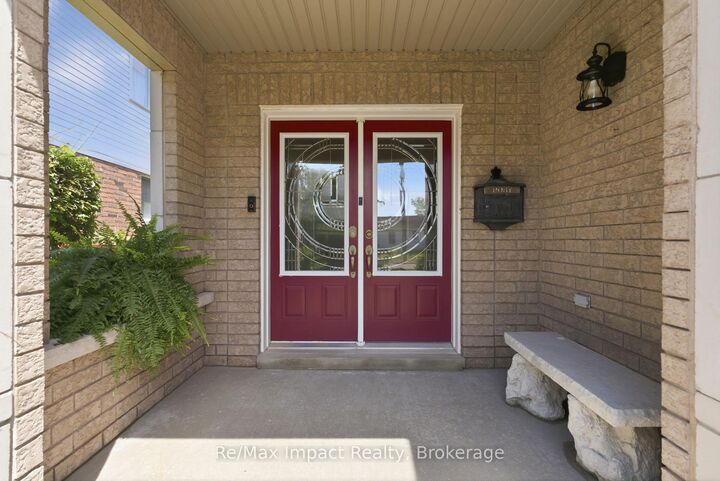17 Bradshaw Street — photo 1